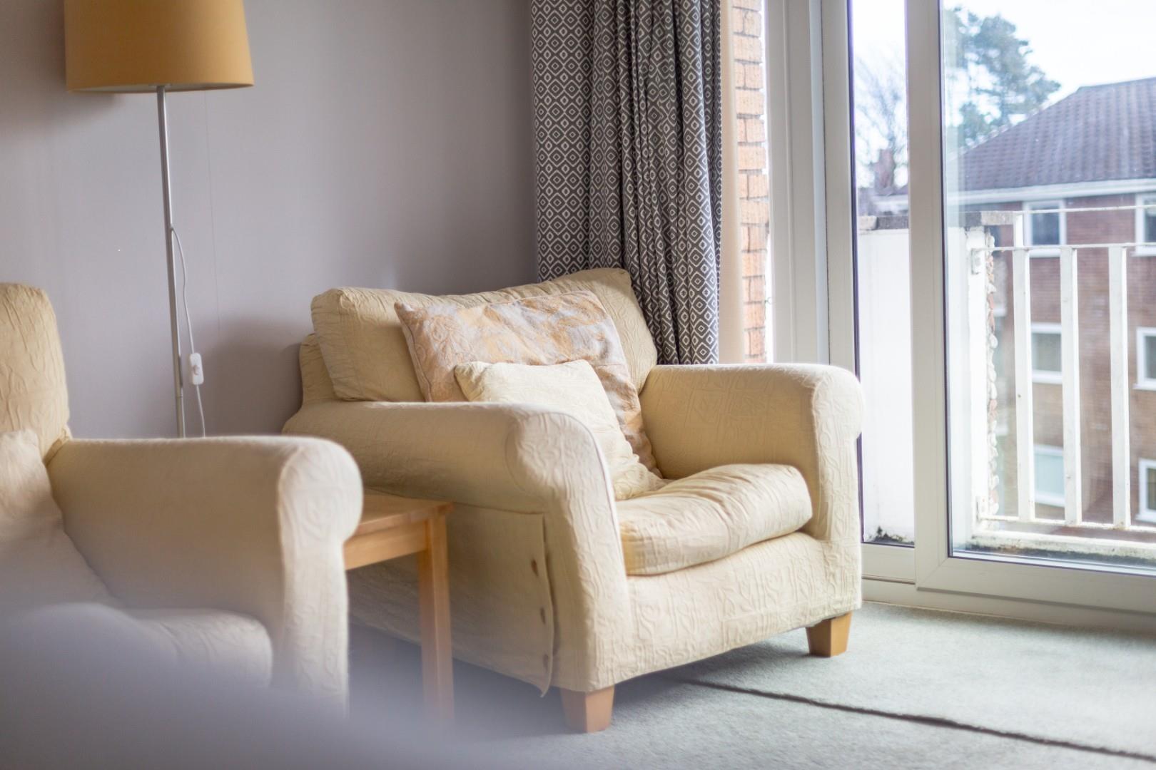 Groves Avenue, Langland, Swansea, SA3 4QX